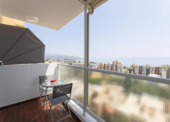 The View, 3 Bedroom *