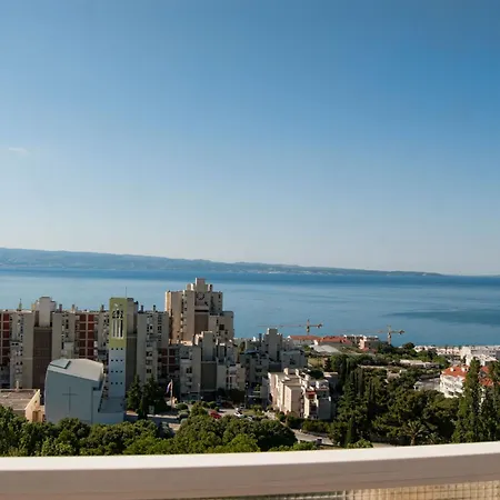 The View, 3 Bedroom 斯普利特